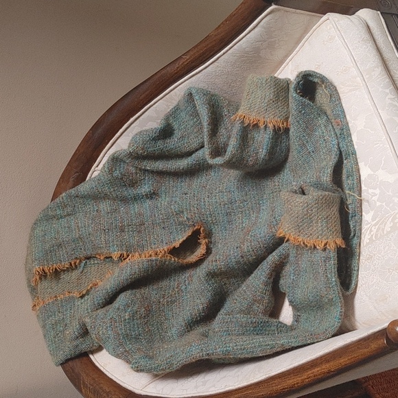 OOAK Handwoven Wool Hoodie Turquoise & Gold - Picture 13 of 17